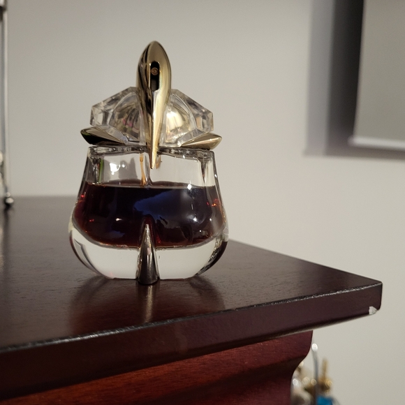 Thierry Mugler Other - "Alien Essence Absolue" By Thierry Mugler Fragrance